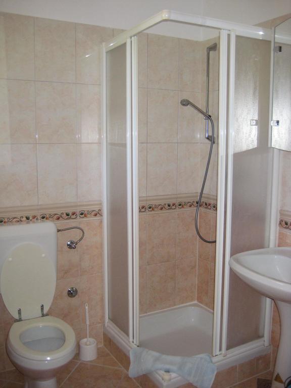Apartment Leida 2 Медулин Стая снимка